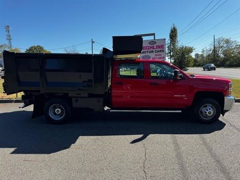 Used 2019 Chevrolet Silverado 3500 W/T w/ WT Convenience Package AWD/4WD image 4