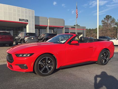 Used 2025 Ford Mustang Premium image 36