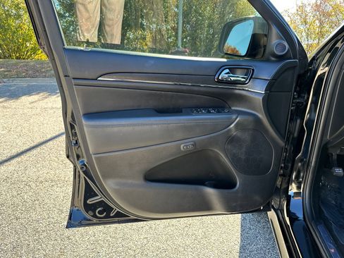 Used 2019 Jeep Grand Cherokee High Altitude image 10