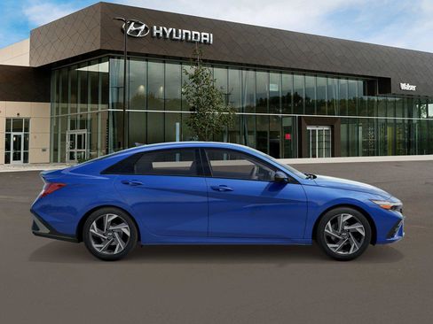 New 2026 Hyundai Elantra SEL Sport image 8