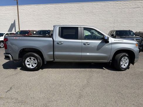 Used 2025 Chevrolet Silverado 1500 LT AWD/4WD image 3