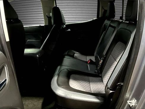 Used 2018 Chevrolet Colorado Z71 image 18