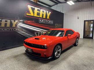 Used 2020 Dodge Challenger R/T video 1