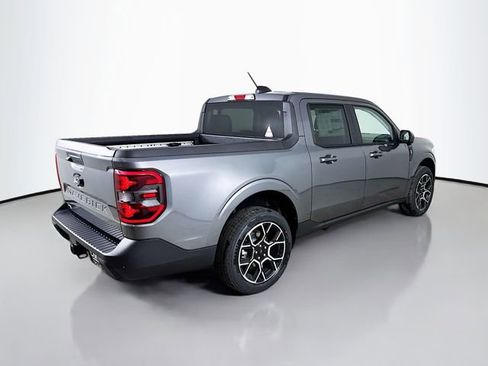 New 2026 Ford Maverick Lariat image 7