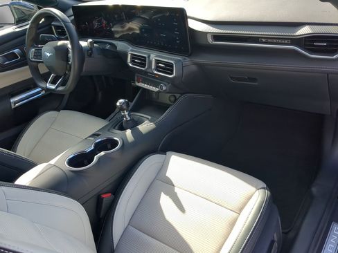 Certified 2025 Ford Mustang GT Premium image 40