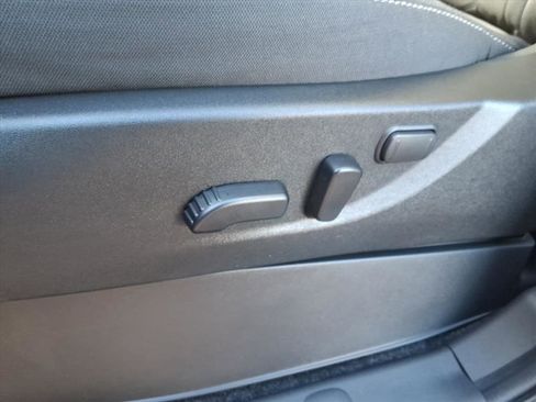 New 2026 Nissan Frontier SV image 26