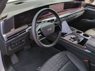 Used 2025 Cadillac Escalade Sport Platinum AWD/4WD video 2