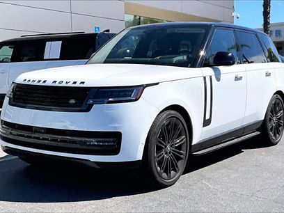 Used 2025 Land Rover Range Rover SE