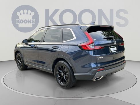Used 2025 Honda CR-V Sport-L image 4