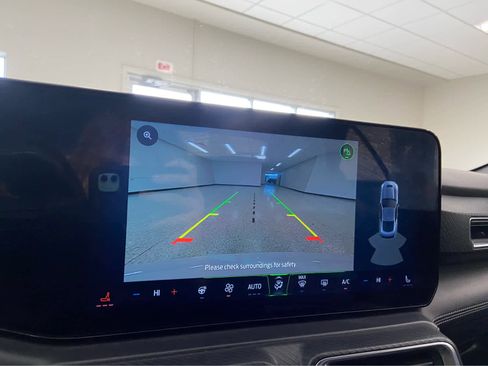 Used 2024 Ford Mustang Premium image 30