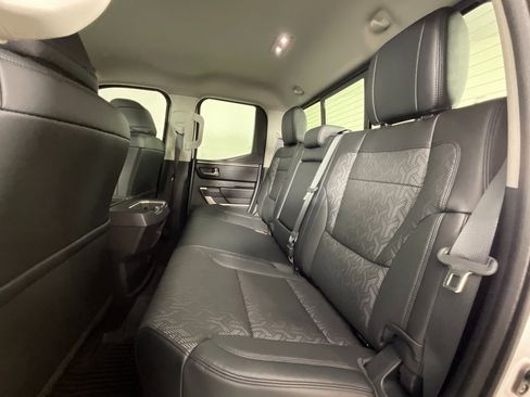 Used 2022 Toyota Tundra SR5 w/ SR5 Premium Package image 25