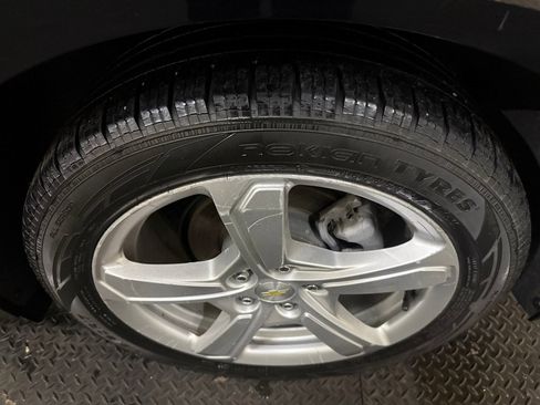 Used 2017 Chevrolet Volt LT image 16