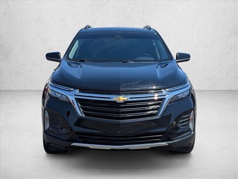 Used 2022 Chevrolet Equinox LT FWD image 2
