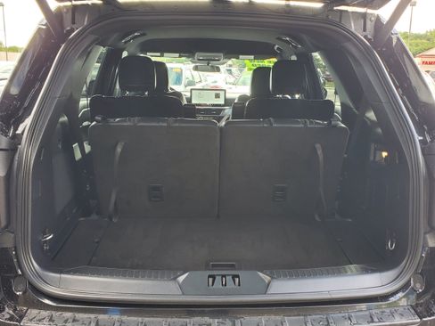Used 2025 Ford Explorer ST-Line AWD/4WD image 30
