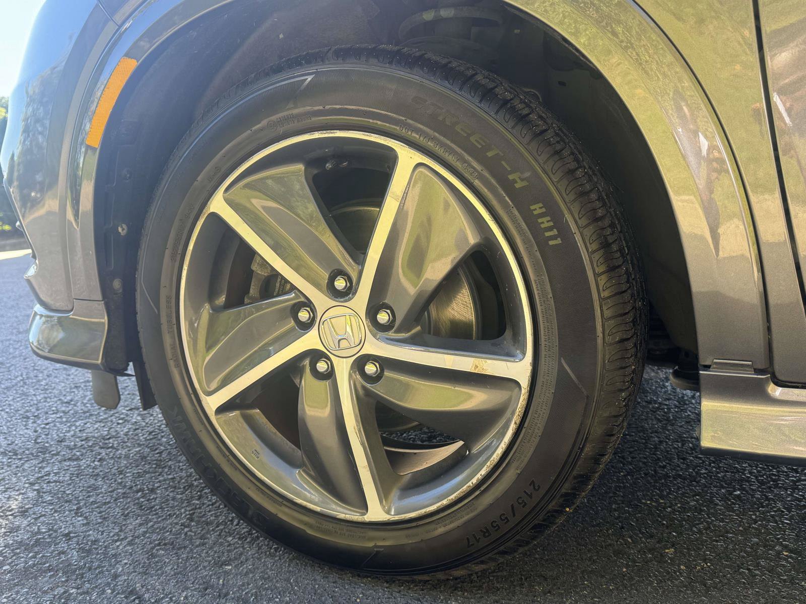 Used 2019 Honda HR-V Touring image 7