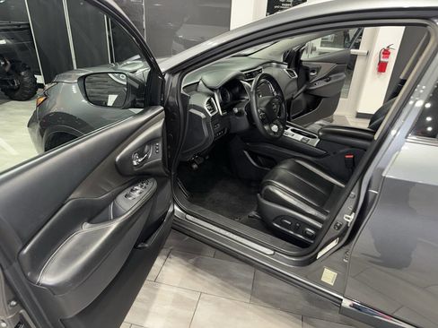 Used 2019 Nissan Murano SL w/ SL Technology Package image 16