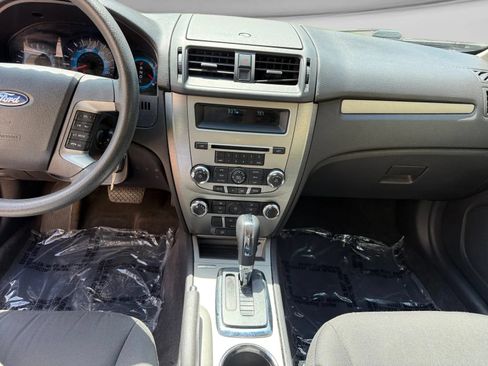 Used 2012 Ford Fusion SE FWD image 12