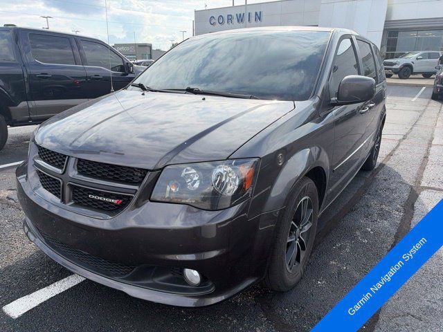Used 2016 Dodge Grand Caravan R/T FWD image 2