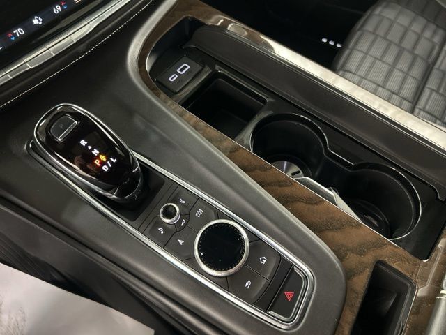 Used 2024 Cadillac Escalade Sport Platinum AWD/4WD image 23