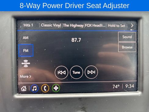 Used 2022 Chevrolet Equinox LS w/ LS Convenience Package FWD image 10