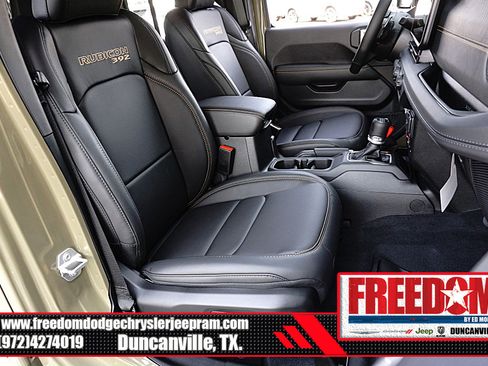 New 2025 Jeep Wrangler Unlimited Rubicon 392 image 15