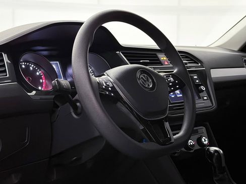 Used 2021 Volkswagen Tiguan S AWD/4WD image 19