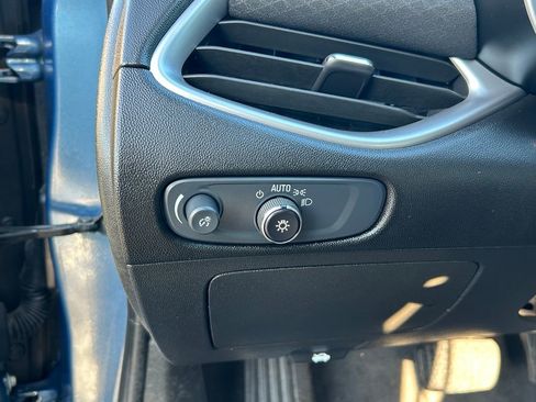 Used 2024 Chevrolet Malibu LT image 18