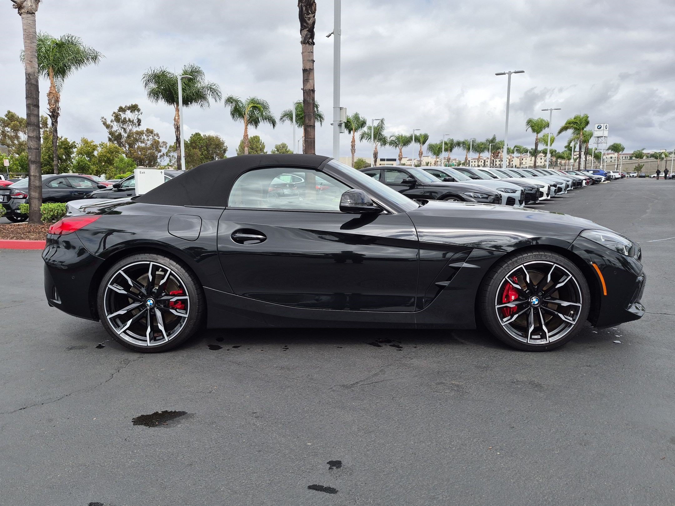 Used 2026 BMW Z4 M40i w/ Premium Package RWD image 11