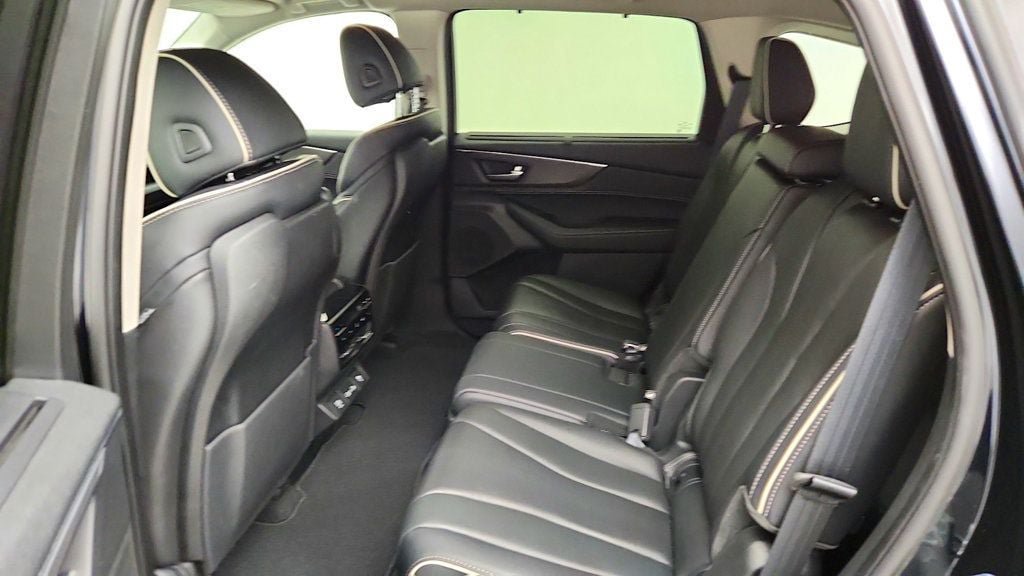 Used 2022 Acura MDX w/ Advance Package AWD/4WD image 22