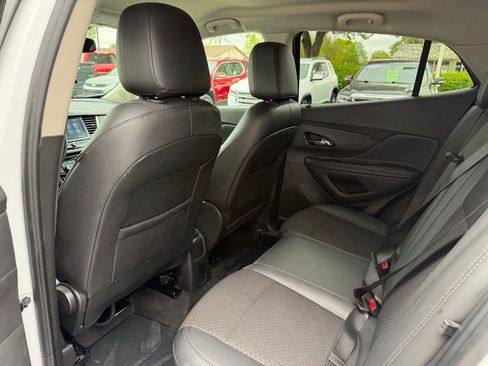 Used 2019 Buick Encore Preferred AWD/4WD image 12