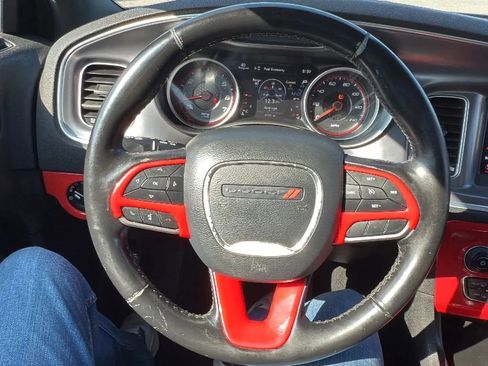 Used 2020 Dodge Charger SXT w/ Leather Interior Group image 10
