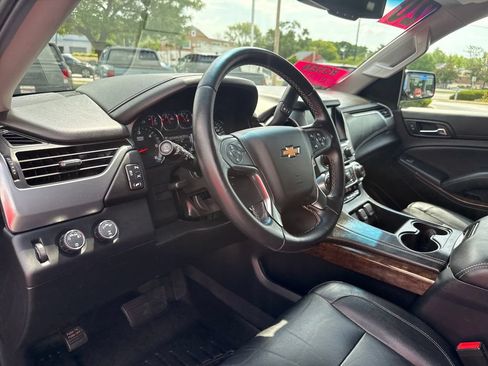 Used 2020 Chevrolet Tahoe LT AWD/4WD image 16