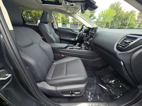 Used 2025 Lexus NX 350h AWD w/ Accessory Package (2T) image 11
