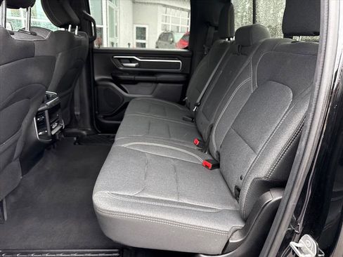 Used 2019 RAM 1500 Big Horn image 23