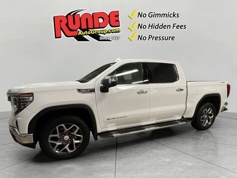Certified 2022 GMC Sierra 1500 SLT w/ SLT Premium Plus Package image 1