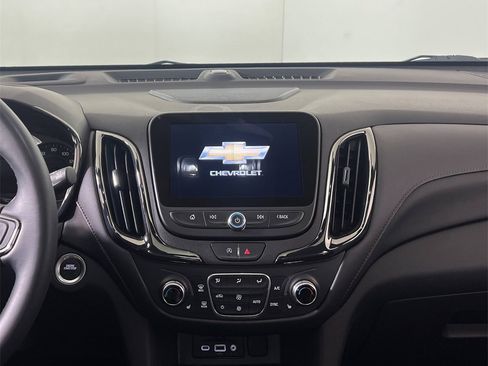 Used 2024 Chevrolet Equinox RS w/ RS Leather Package image 12