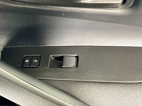 New 2026 Toyota Corolla LE image 31