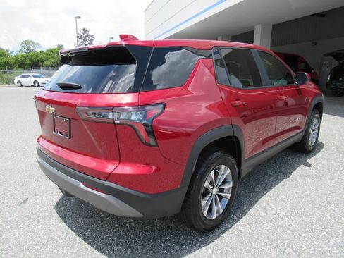 Used 2026 Chevrolet Equinox LT FWD image 7