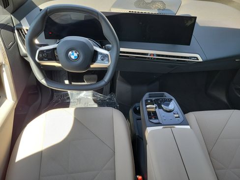 Certified 2026 BMW iX xDrive45 w/ Premium Package AWD/4WD image 8