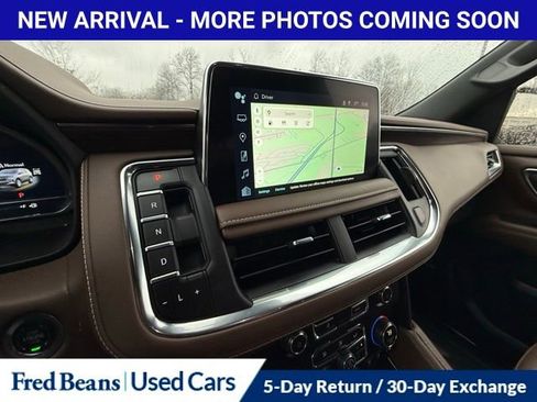 Used 2024 Chevrolet Suburban High Country w/ Premium Package image 19