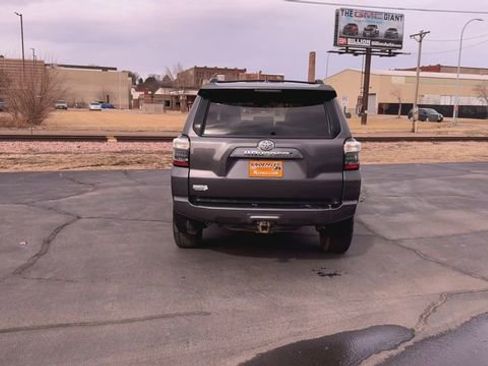 Used 2019 Toyota 4Runner SR5 image 7