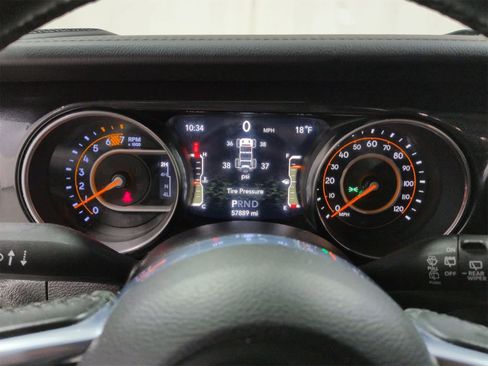 Certified 2020 Jeep Wrangler Unlimited Sahara image 33