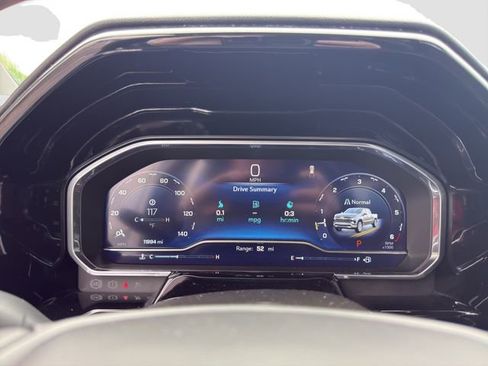 Used 2024 Chevrolet Silverado 1500 RST RWD image 11