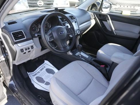 Used 2016 Subaru Forester 2.5i Premium image 8