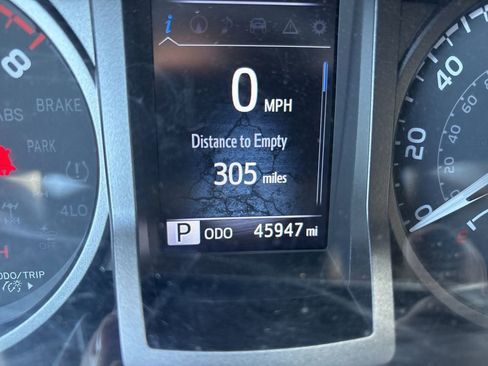 Used 2022 Toyota Tacoma TRD Sport w/ TRD Premium Sport Package image 20