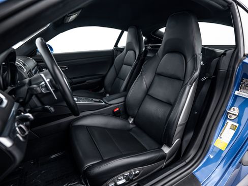 Certified 2015 Porsche Cayman S image 24