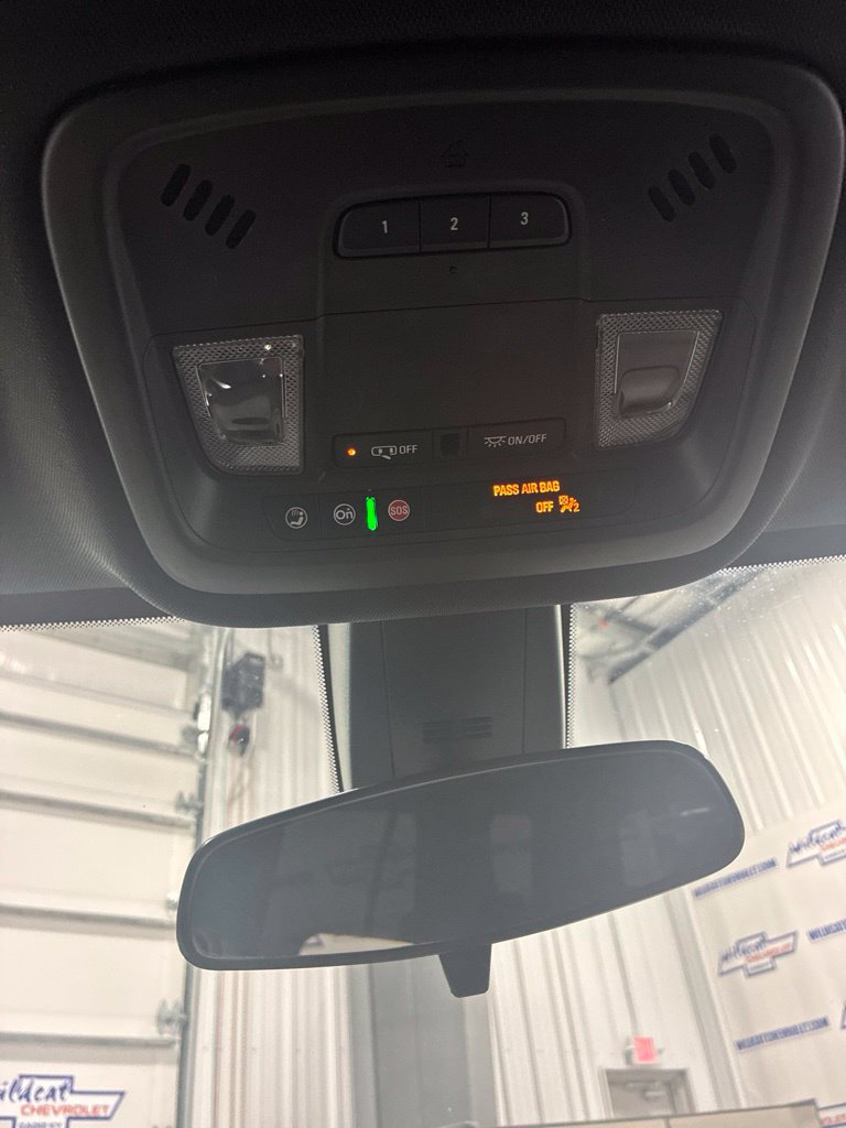 Used 2023 Chevrolet Traverse LT AWD/4WD image 31