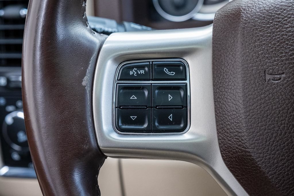 Used 2018 RAM 1500 Laramie w/ Convenience Group AWD/4WD image 20