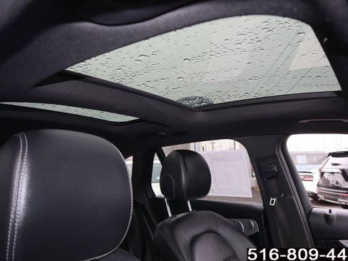 Used 2019 Mercedes-Benz GLC 300 4MATIC image 30