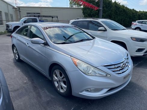 Used 2011 Hyundai Sonata Limited image 11